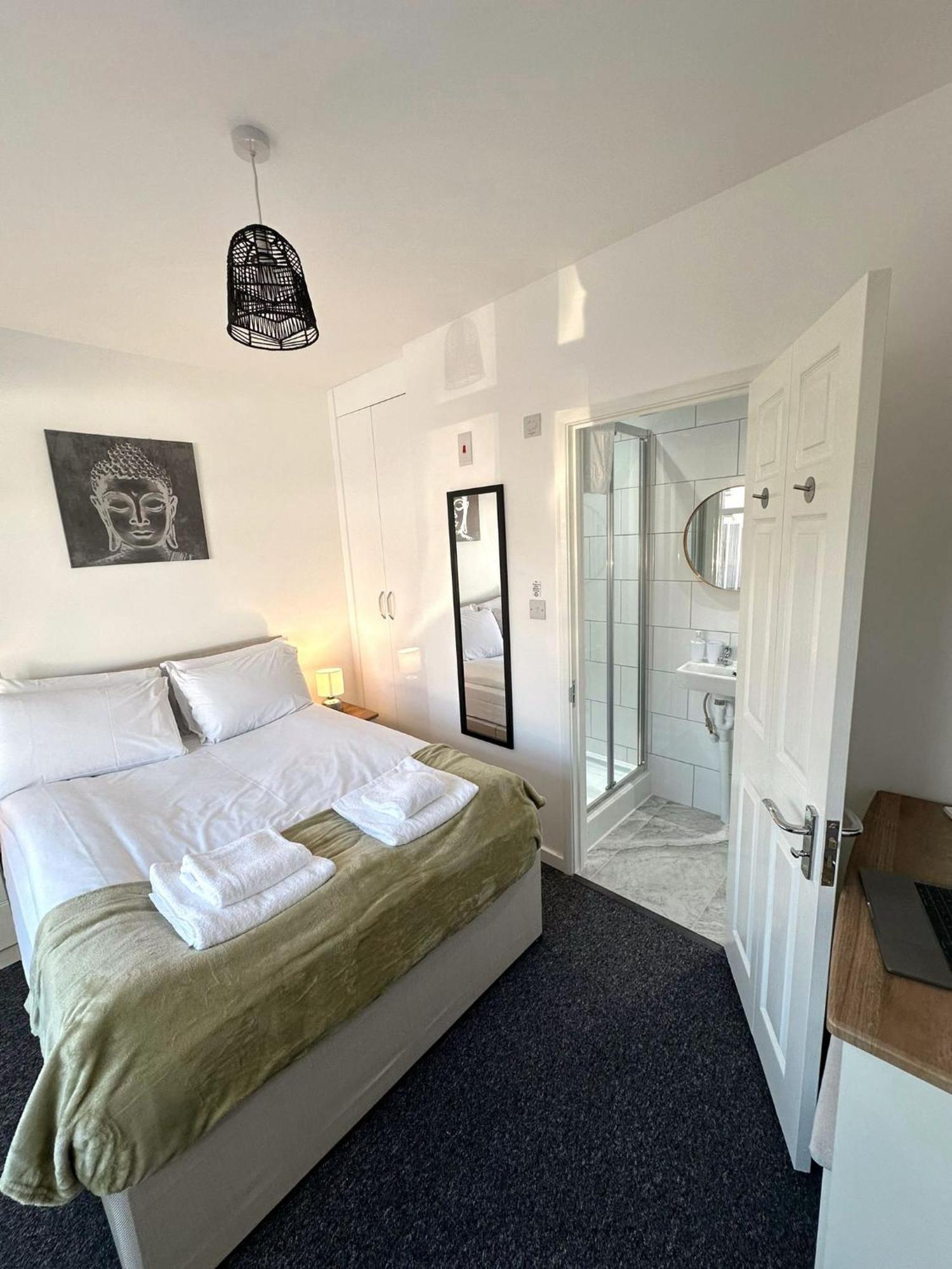 Newmarket Road Studios And Suites By Tas Accommodations เคมบริดจ์ ภายนอก รูปภาพ