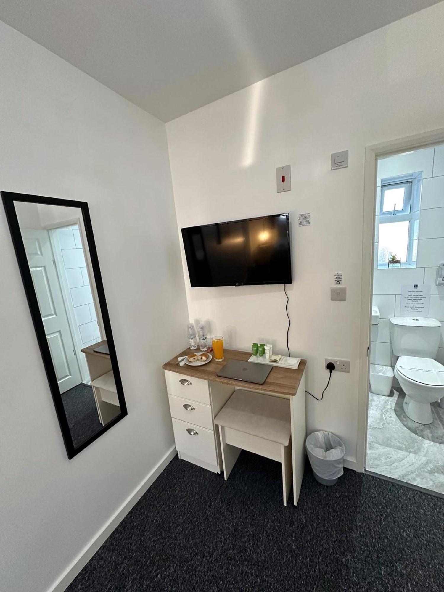 Newmarket Road Studios And Suites By Tas Accommodations เคมบริดจ์ ภายนอก รูปภาพ