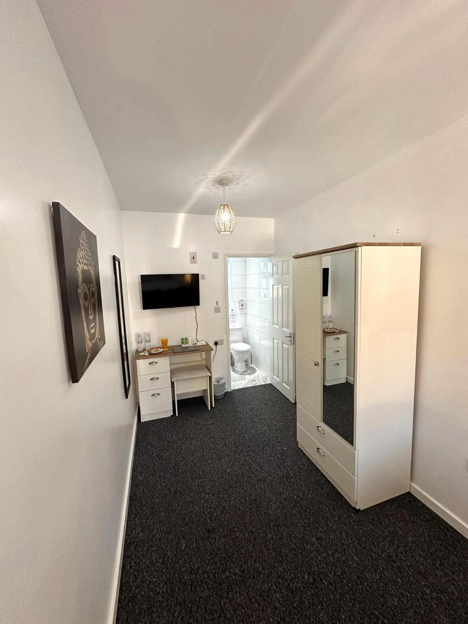 Newmarket Road Studios And Suites By Tas Accommodations เคมบริดจ์ ภายนอก รูปภาพ